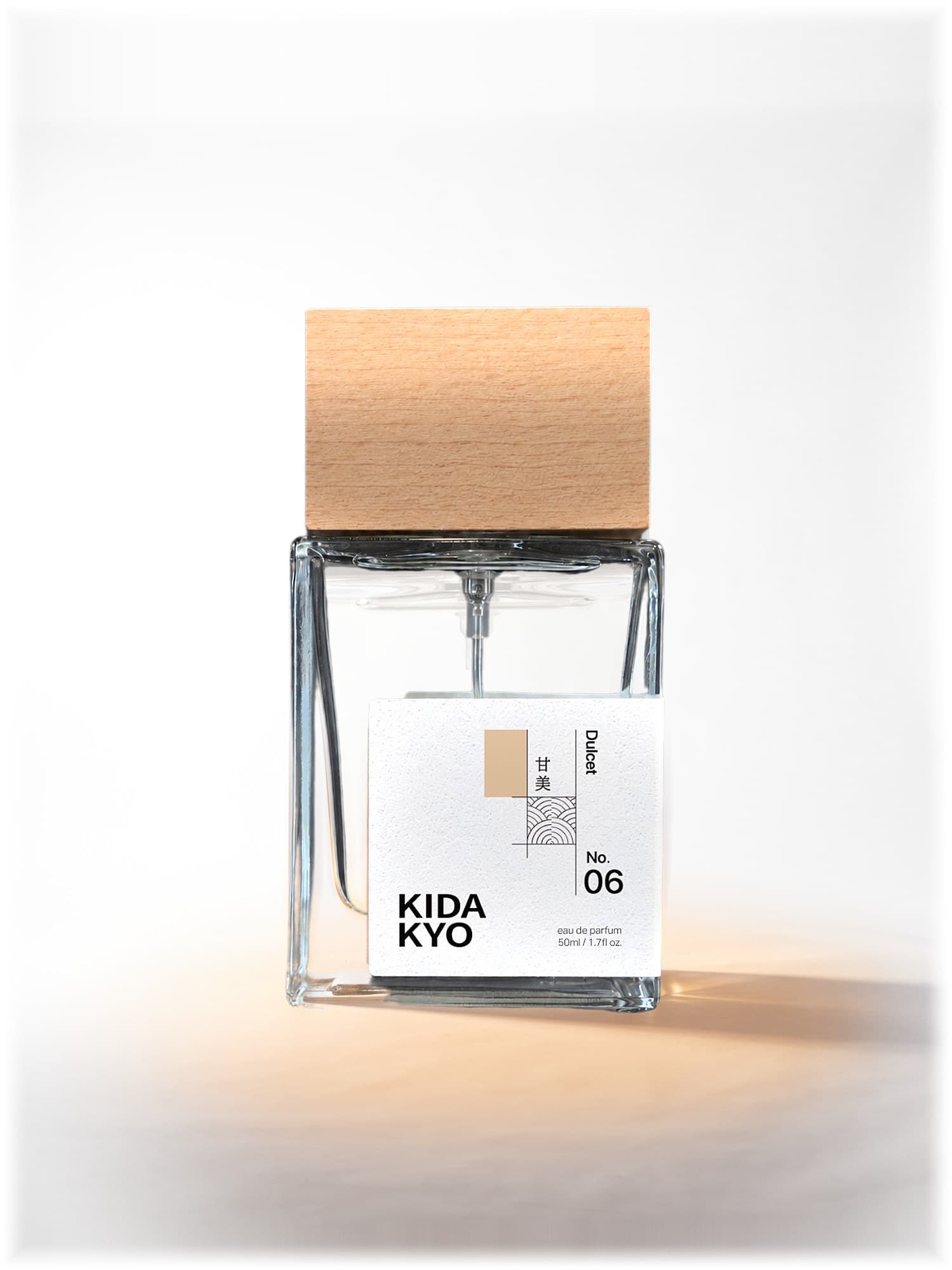 The Dulcet bottle by Kida Kyo